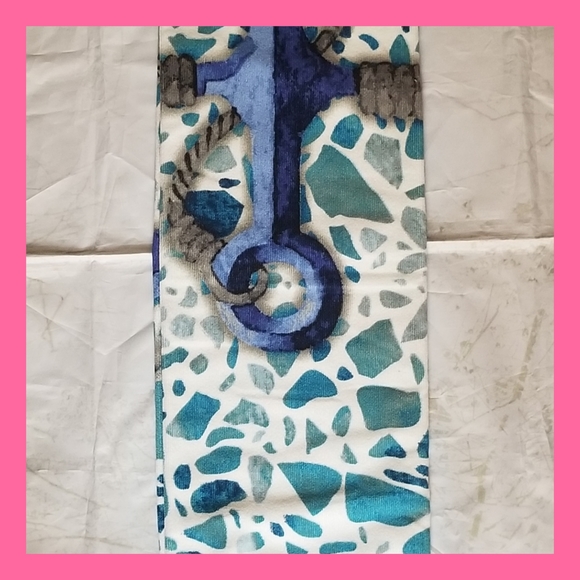 Anchor Beach Towel🏖 - Picture 3 of 4